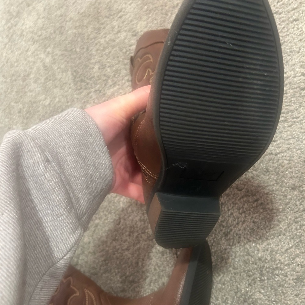 Target Kids Brown Western Boots - Picture 4 of 9